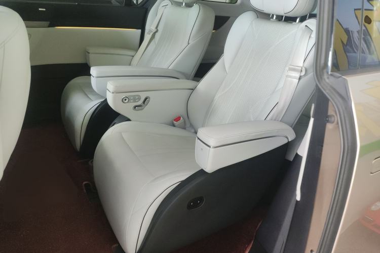 Used XPeng X9 2024 640 All-Wheel Drive High-Performance Max