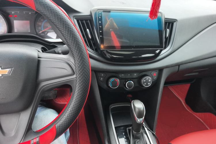 Used Chevrolet Cavalier 2019 320 Automatic Enjoyment with Sunroof Center Console