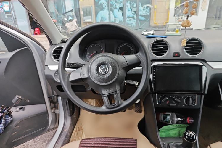 Used Volkswagen Jetta 2013 1.6L Manual Comfort Model Steering Wheel