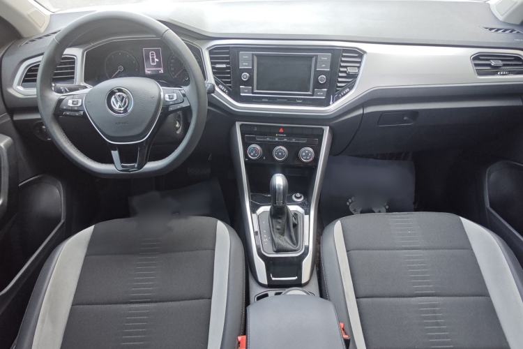 Used Volkswagen T-ROC 2020 230TSI DSG Two-Wheel Drive Advanced Version Interior 2