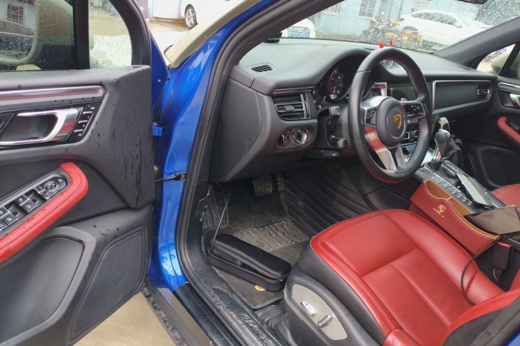 Used Porsche Macan 2021 Macan 2.0T