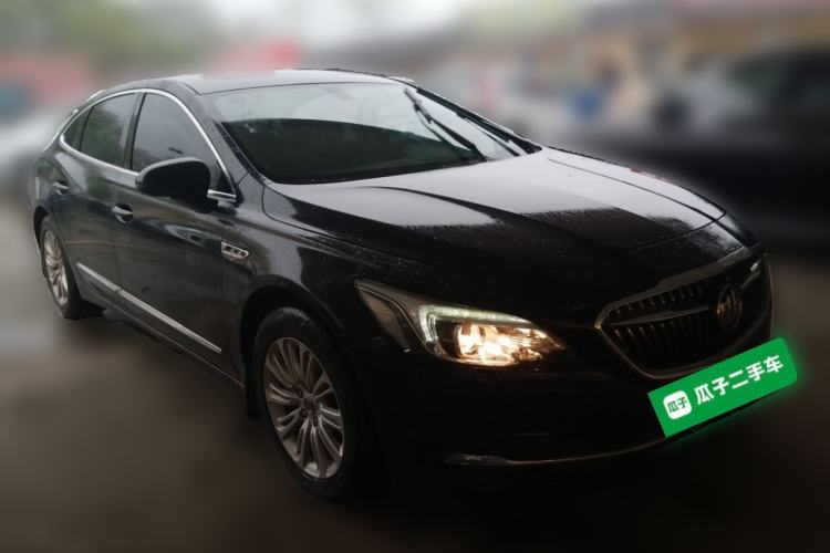 Used Buick LaCrosse 2016 20T Leading Model Front Right 45 Deg