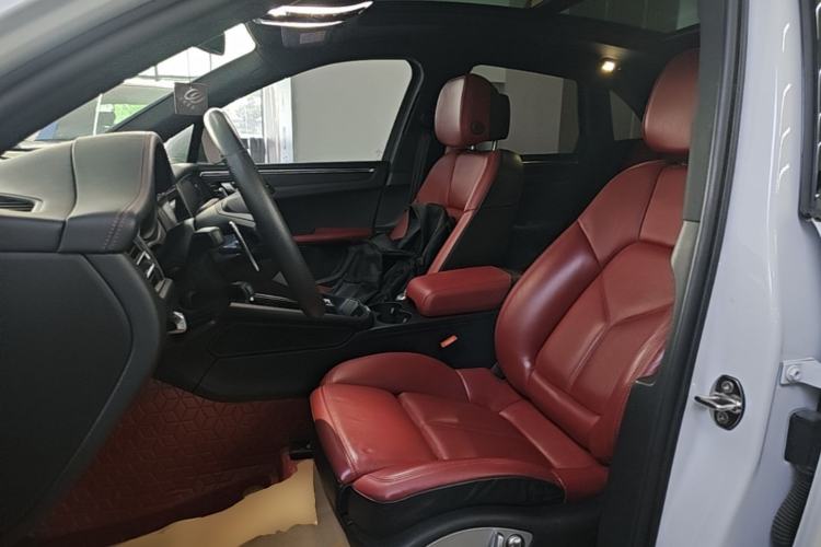 Used Porsche Macan 2023 Macan 2.0T