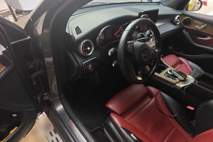 Used Mercedes-Benz GLC Coupe 2017 GLC 260 4MATIC Coupe SUV