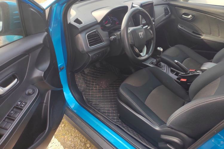 Used Luxgen S3 2016 1.6L Manual Smart Edition
