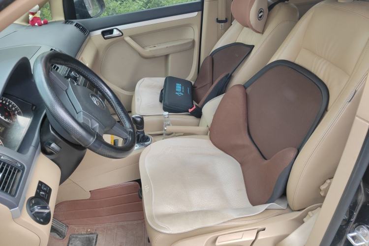 Used Volkswagen Touran 2011 1.4T DSG Zhiya Edition 5 Seats Left Front Seat