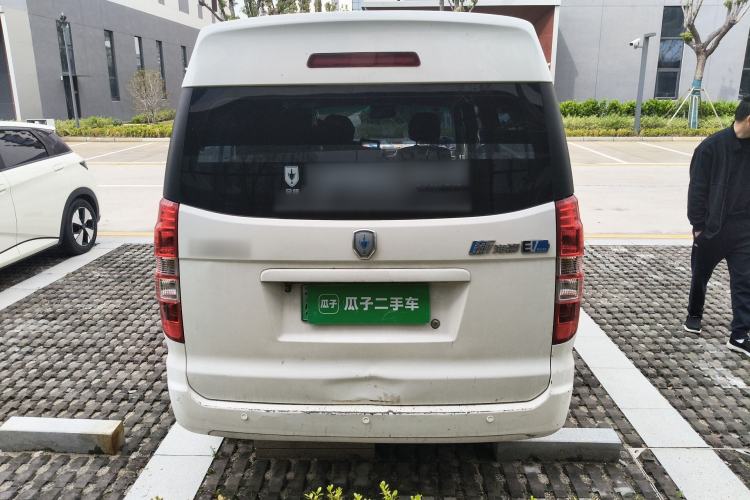 Used Jinbei New Hiace EV 2023 Comfort Model Rear