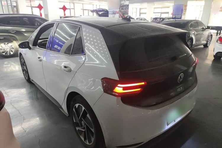 Used Volkswagen ID.3 2023 Pure Smart Edition