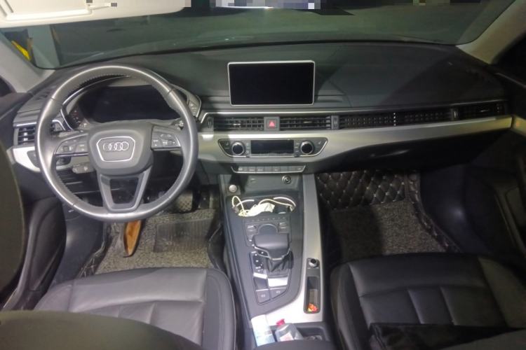 Used Audi A4 2020 Avant Avant-garde 40 TFSI Fashionable and Dynamic Model
