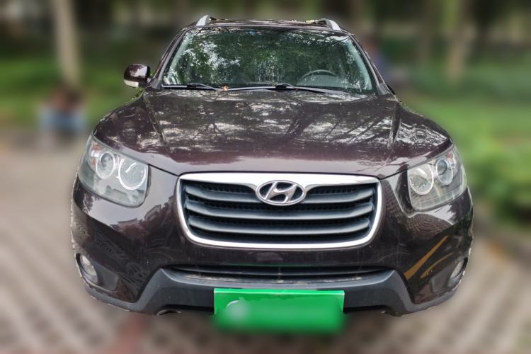 Used Hyundai Santa Fe Classic 2011 2.4 Comfort Edition 7-Seater Two-Wheel Drive