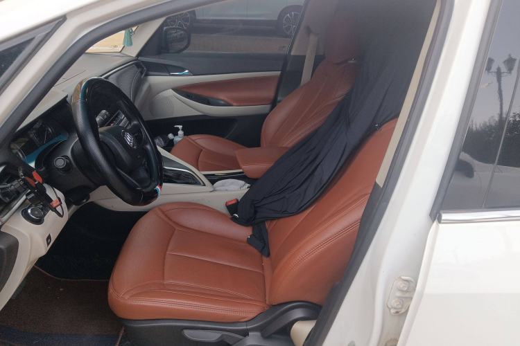 Used Buick GL6 2018 18T 6-Seater Elite Model
