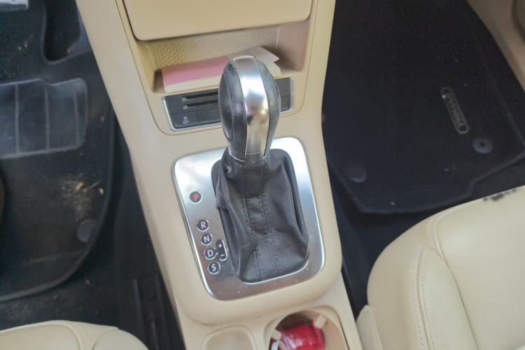 Used Volkswagen Tiguan L 2013 1.8 TSI Automatic Two-Wheel Drive Comfort Edition