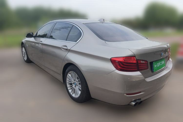 Used BMW 5 Series 2014 525Li Leading Model
