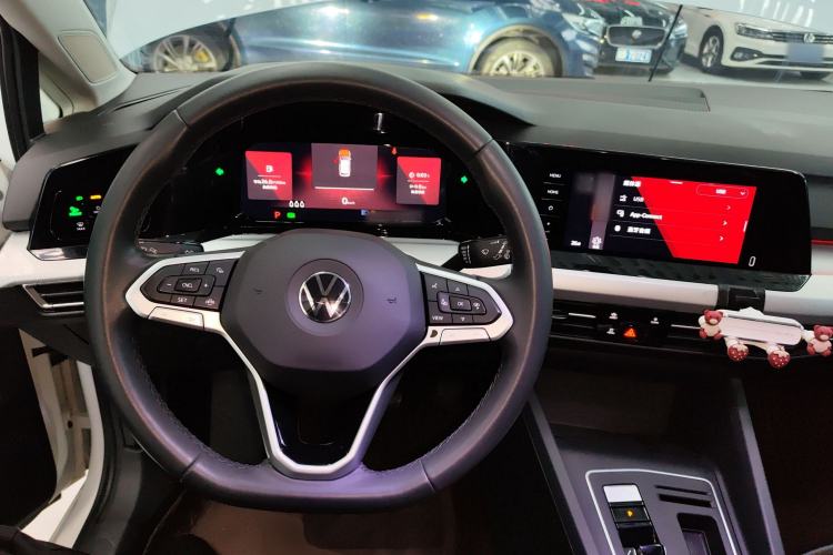 Used Volkswagen Golf 2023 Facelift 280TSI DSG Pro
