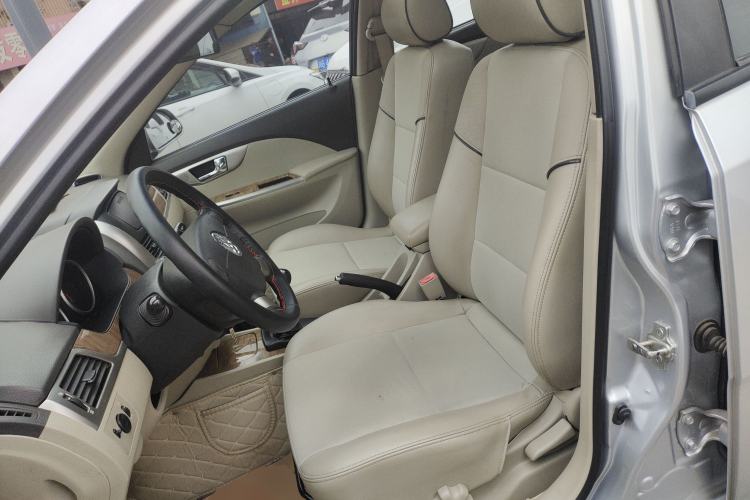 Used Buick Excelle 2015 1.5L Manual Classic Trim
