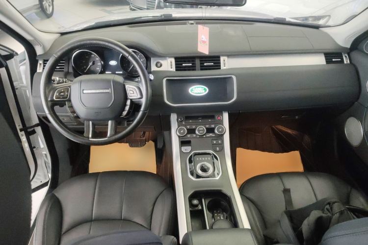 Used Land Rover Range Rover Evoque 2018 240 PS SE Smart Brilliance Edition
