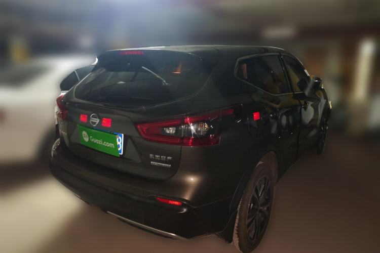 Used Nissan Qashqai 2019 2.0L CVT Luxury Edition Rear Right 45 Deg