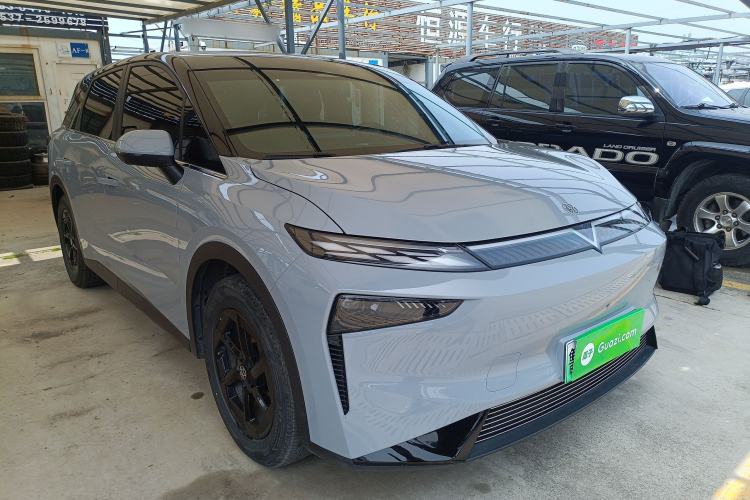 Used Venucia VX6 2025 Large Flat-Layout 520 Pro