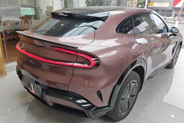 Used Xiaomi Auto YU7 2025 Ultra-Long Range All-Wheel Drive Pro Version
