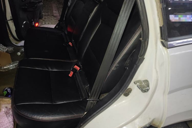 Used Haval H5 Classic 2015 2.0T Diesel Manual Two-Wheel Drive Entry-Level Version