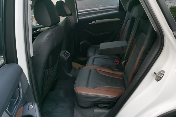 Used Audi Q5 2017 40 TFSI Technology Edition Left Rear Seat