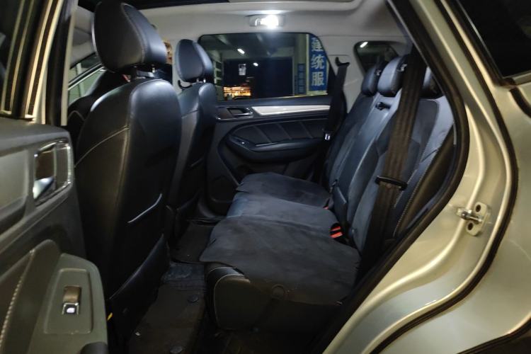 Used Roewe RX5 New Energy 2017 ERX5 EV400 Electric Internet Supreme Edition Left Rear Seat