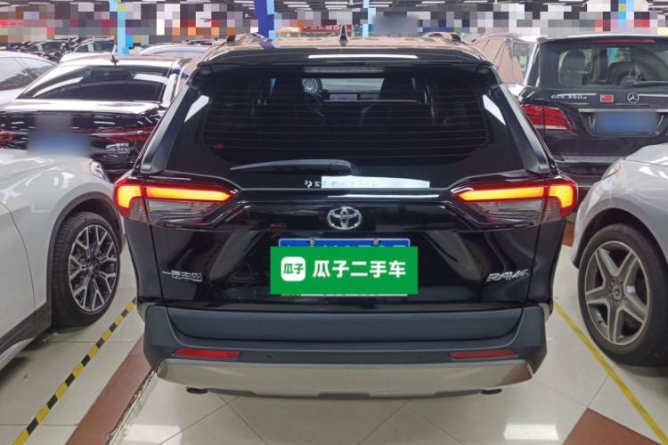 Used Toyota RAV4 2023 2.0L CVT Two-Wheel Drive Fashion Plus Edition