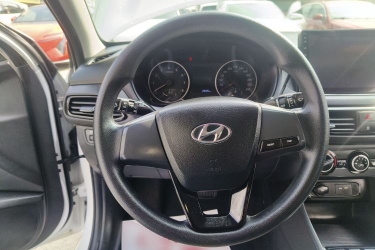 Used Hyundai Celesta 2020 1.6L Automatic GL Enjoyable Edition
