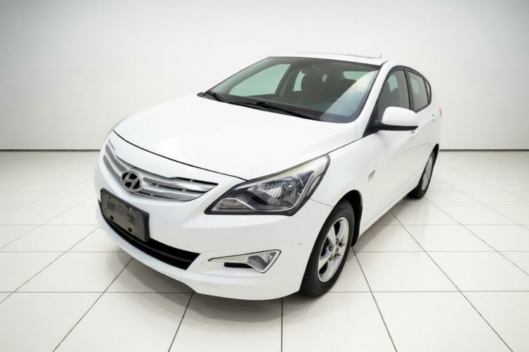 Used Hyundai Verna Ray 2016 1.4L Automatic Leading-Edge GLX