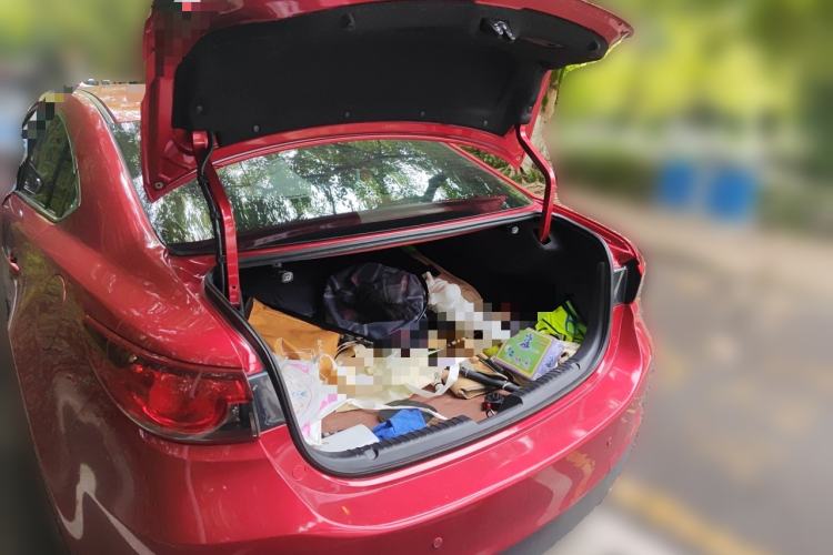 Used Mazda Atenza 2014 2.5L Blue Sky Prestige Edition Trunk