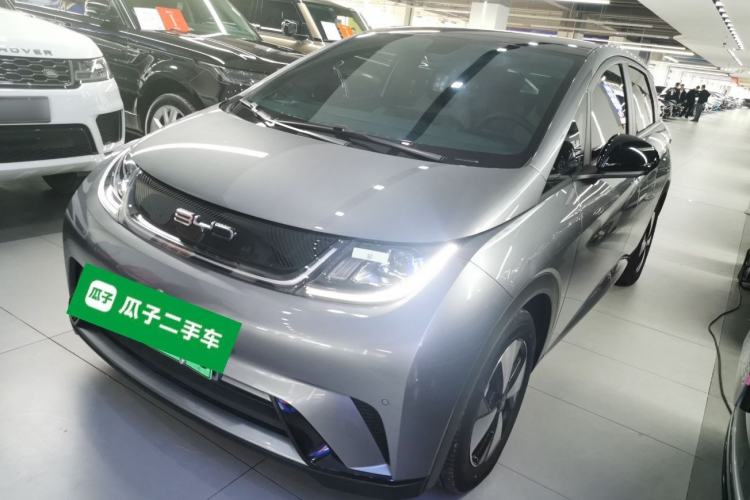 Used BYD Dolphin 2023 420 km Fashion Edition