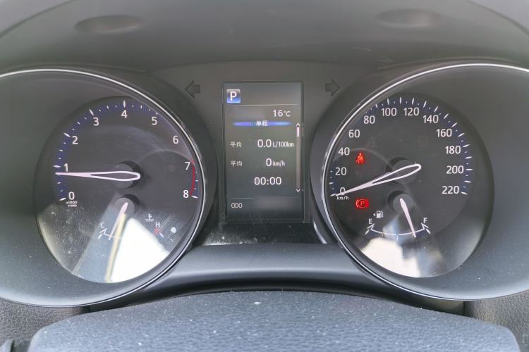 Used Toyota IZOA 2018 2.0L Yichi Edition China V Standard