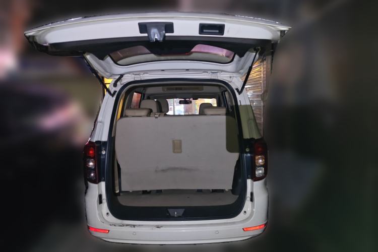 Used Wuling Hongguang 2019 1.5L S Comfort Edition China VI LAR