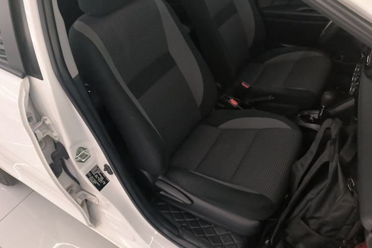 Used Toyota Vios 2021 1.5L CVT Innovation Edition Right Front Seat