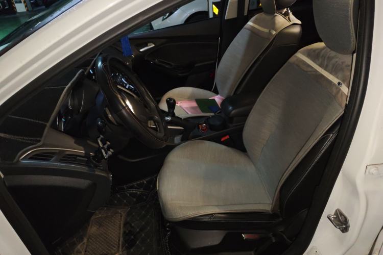 Used Ford Focus 2012 Hatchback 2.0L Manual Luxury Sport Model