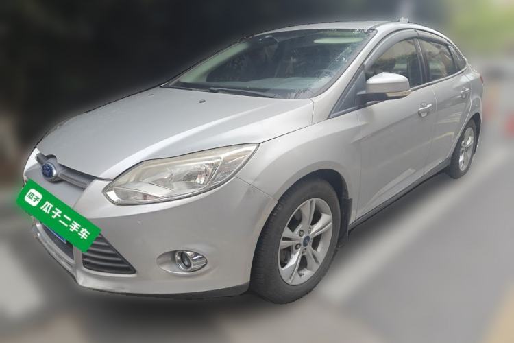 Used Ford Focus 2012 Sedan 1.6L Manual Fashion Edition