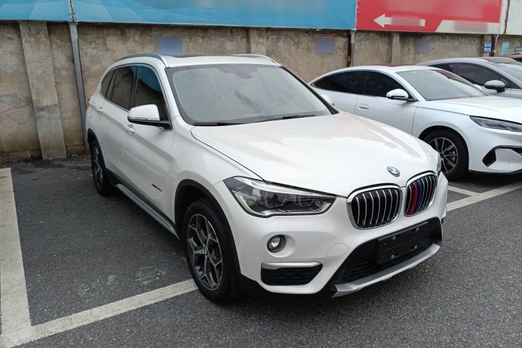 Used BMW X1 2018 xDrive20Li Luxury Edition Front Right 45 Deg