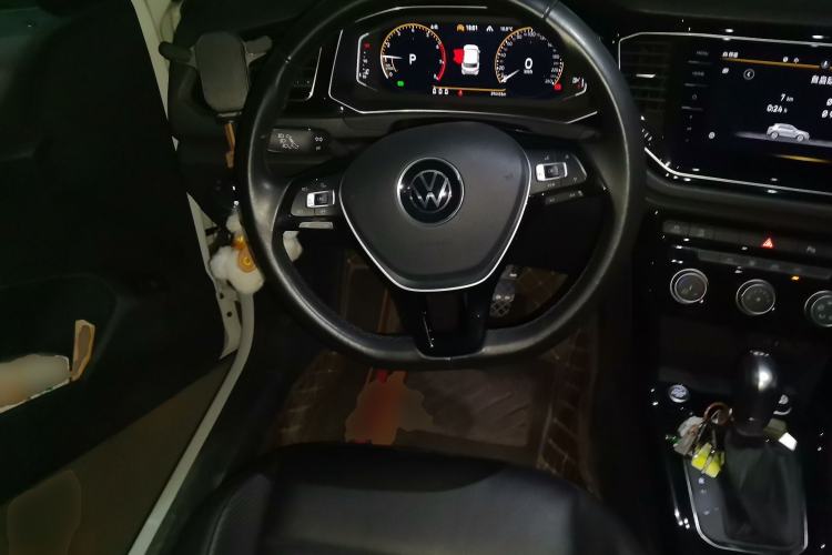 Used Volkswagen T-ROC 2022 280TSI DSG Two-Wheel Drive Elite PLUS