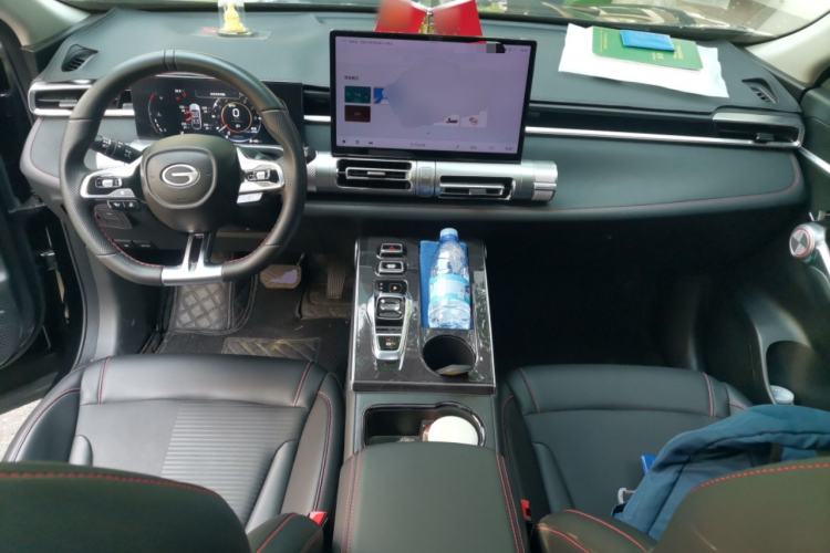 Used GAC Trumpchi EMKOO 2022 1.5T Supernova Pro Edition Center Console