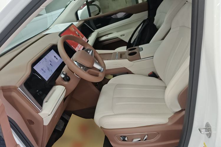 Used BYD Xia 2025 DM-i 1.5T 100km Supreme Edition Left Front Seat