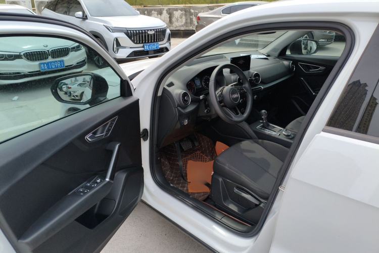 Used Audi Q2L 2018 35 TFSI Launch Exclusive Edition China VI
