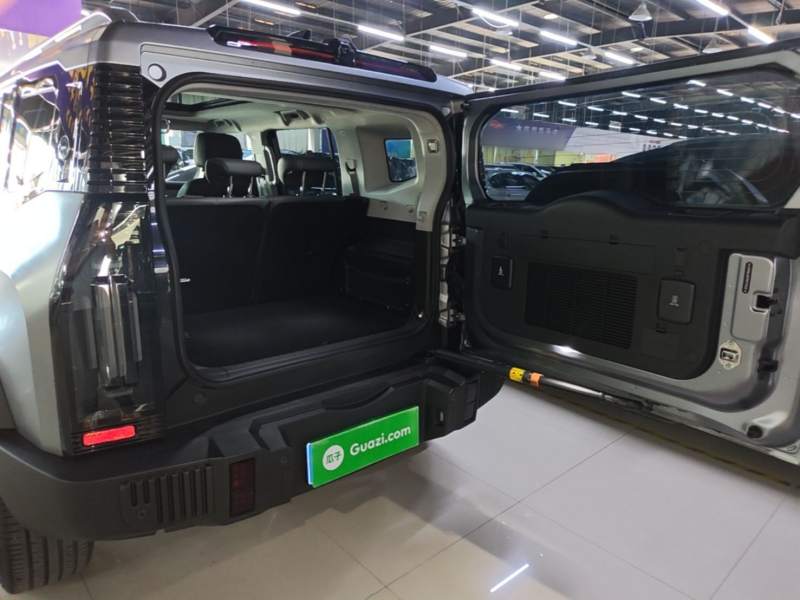 Used JETOUR Traveler 2023 2.0T All-Wheel-Drive CrossPRO — 19