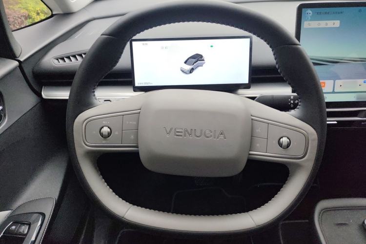 Used Venucia VX6 2025 Large Flat-Layout 520 Pro