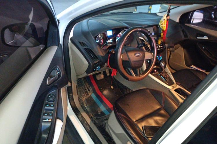 Used Ford Focus 2017 Sedan 1.6L Automatic Comfort Plus SmartDrive Edition
