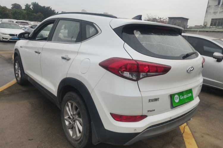 Used Hyundai Tucson 2015 1.6T Dual-Clutch Two-Wheel-Drive Smart Model
