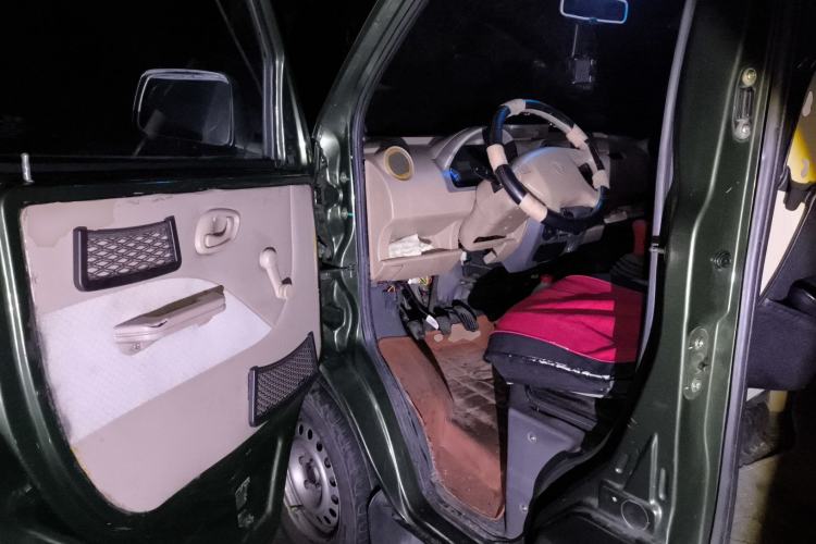 Used Dongfeng Xiaokang V27 2011 1.0L Standard Version BG10-01 Driver Seat