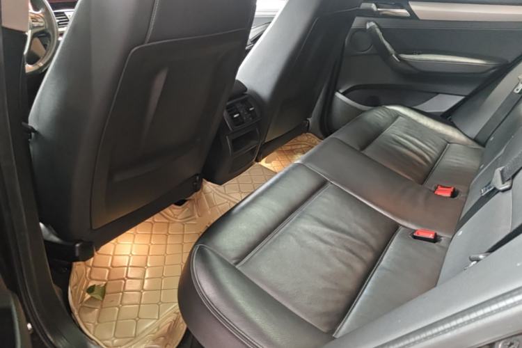 Used BMW X3 2014 xDrive28i Leading Model