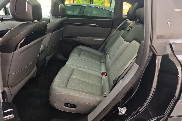 Used Zeekr 7X 2025 75 kWh Rear-Wheel Drive Intelligent Driving Version