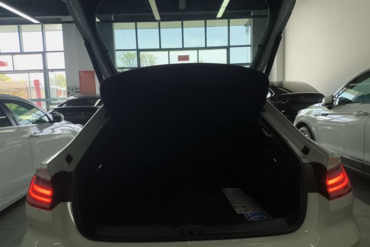 Used Volkswagen FAW-Volkswagen CC 2021 380TSI Striking Edition Trunk