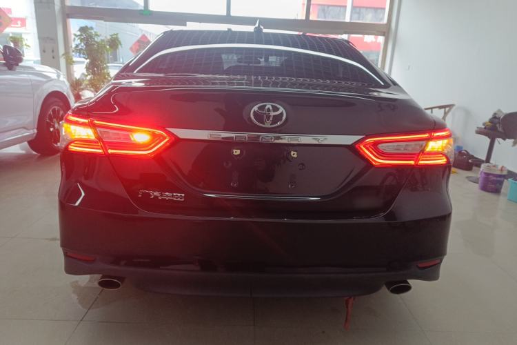 Used Toyota Camry 2021 2.0G Luxury Edition